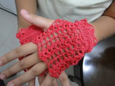 Criança de 12 anos perde parte do dedo em máquina de lavar roupa